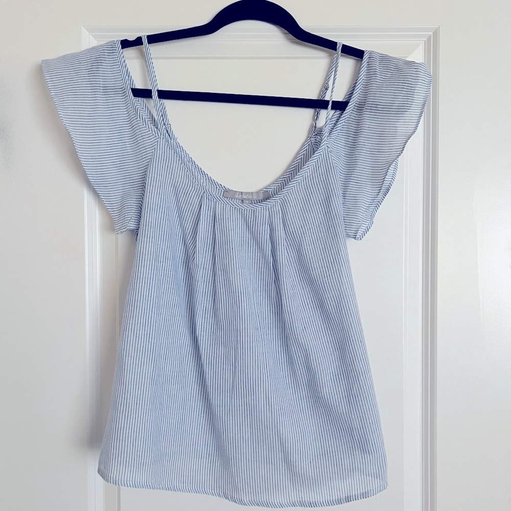 Cute off shoulder top